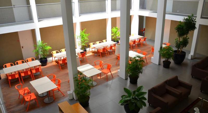 Malaka Hotel Bandung Exterior photo